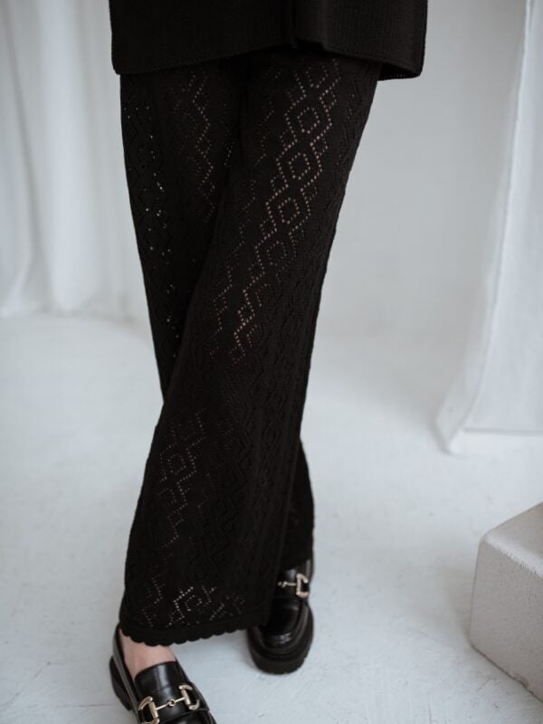 Black lace knitted pants - Monala Shop