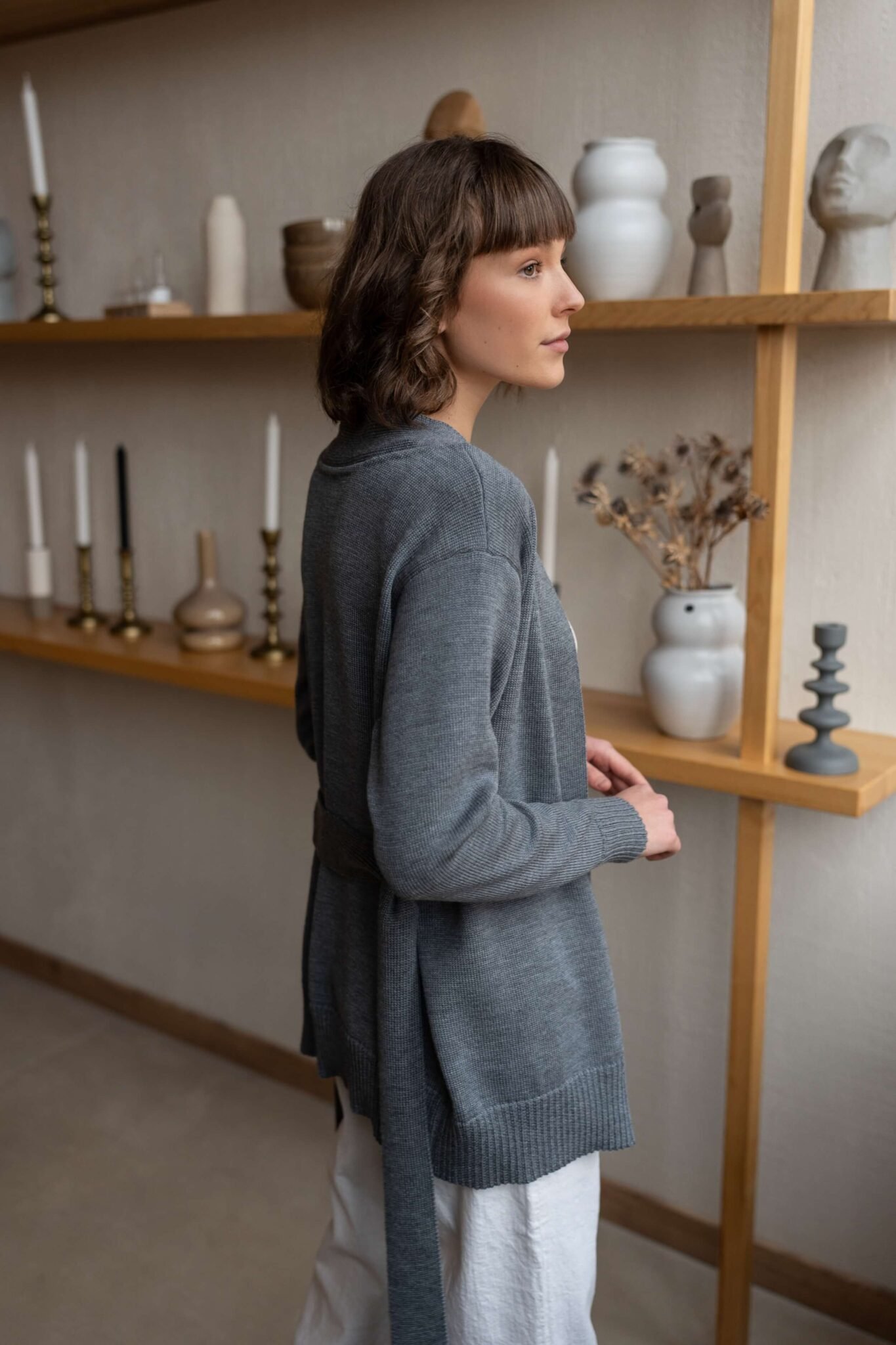 Grey merino wool cardigan with a belt - Monala Shop