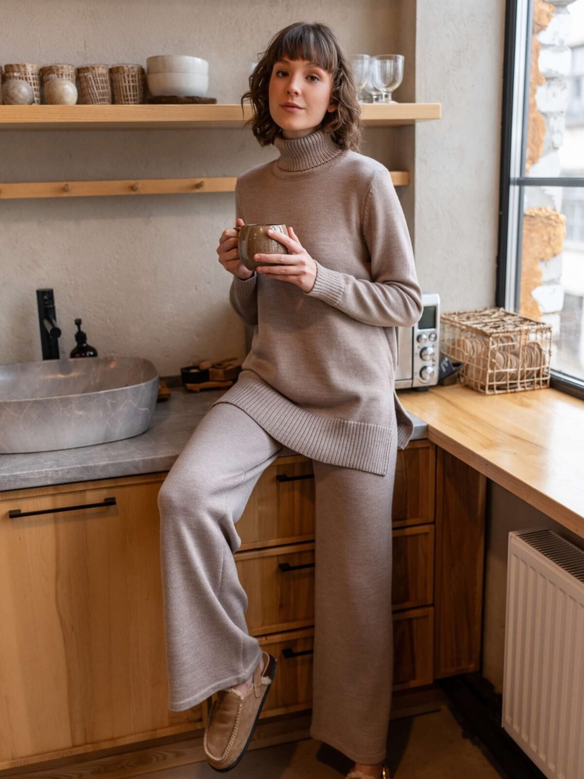 Knitted merino wool pants and sweater set