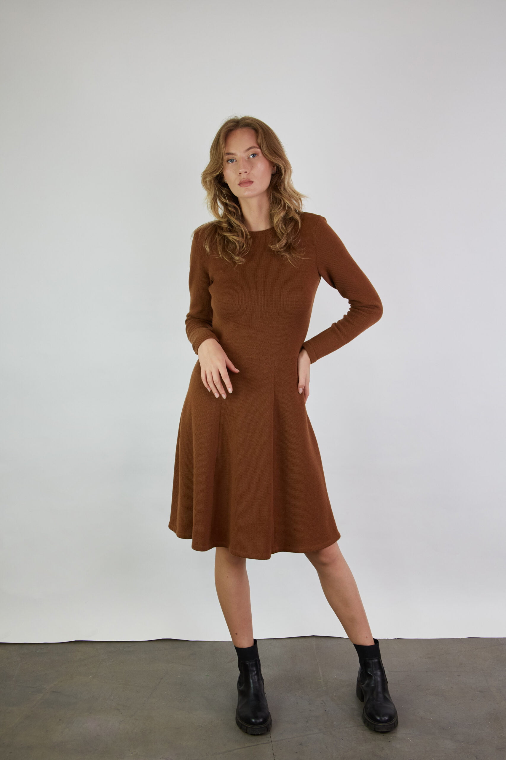 Minimalist merino wool dress with a A-line skirt.