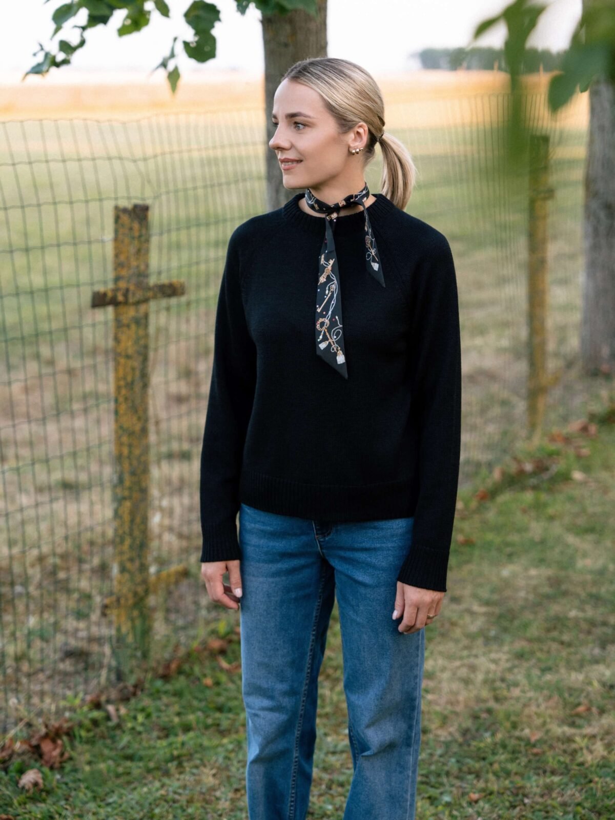 Black merino wool sweater for women