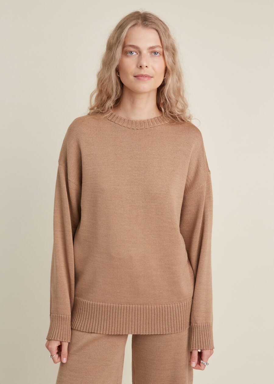 08.26622791 Knitted Merino Wool Oversized Sweater and Shorts Set