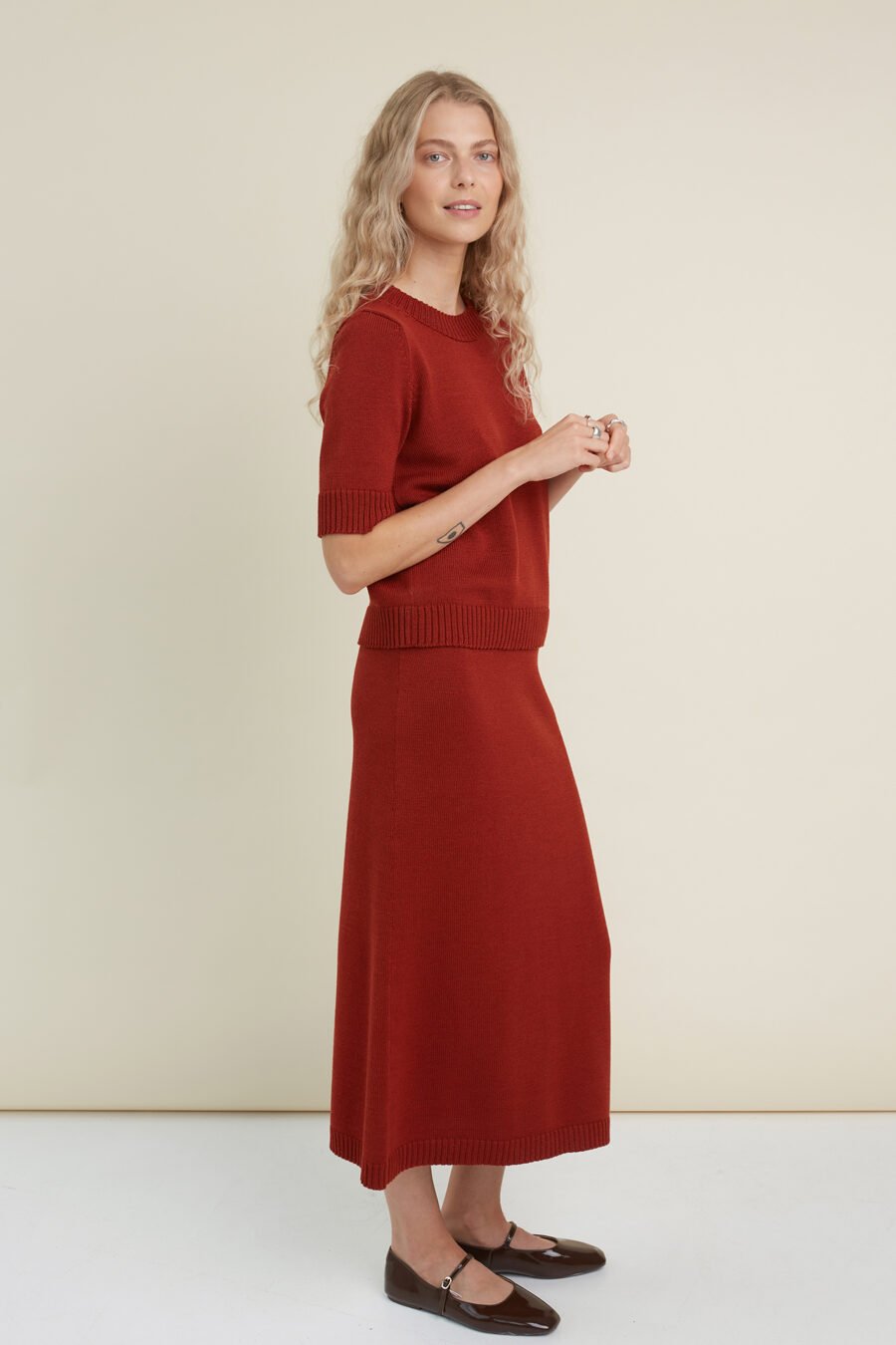 08.26621976 Merino Wool Two Piece Set with Top and Skirt in Rust