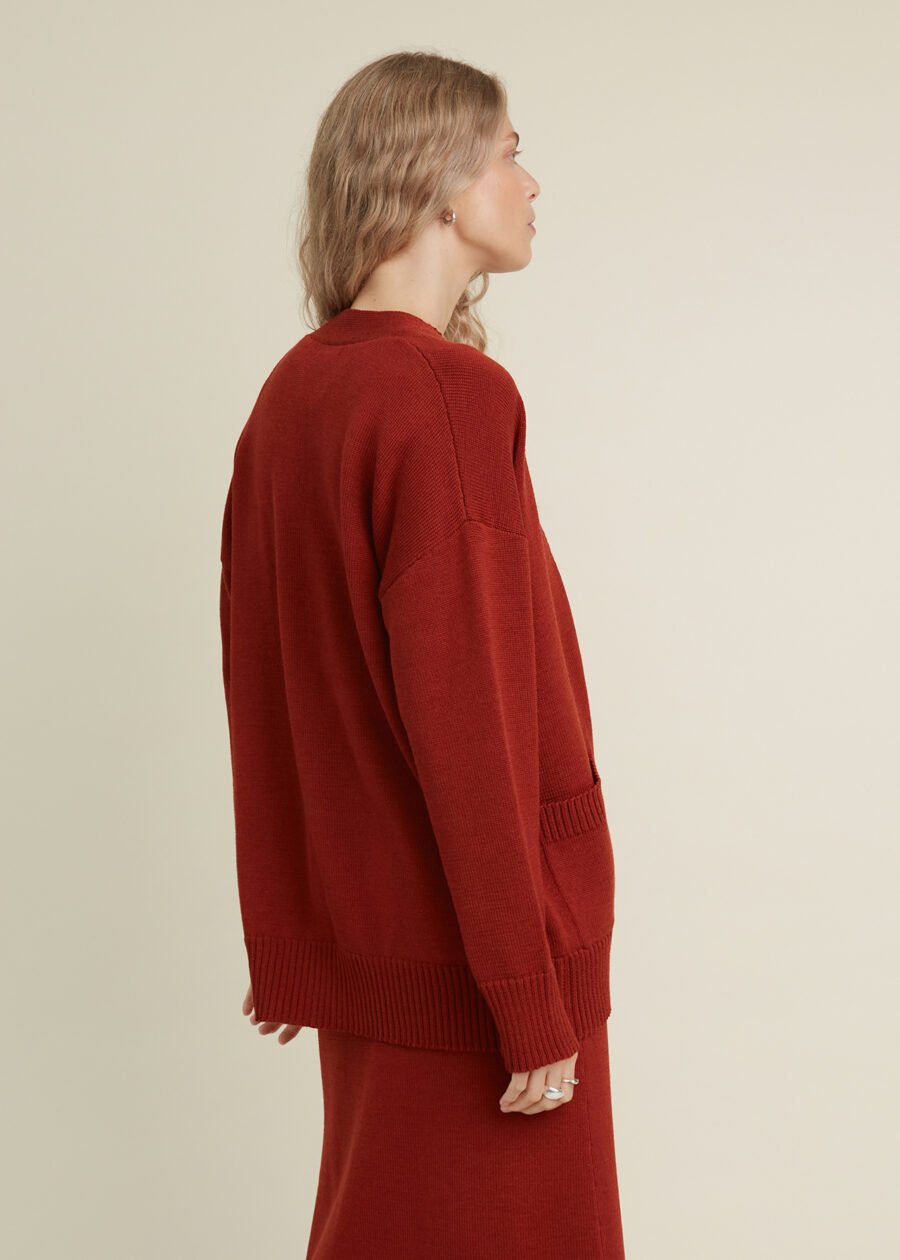 08.26622075 Button-Up Merino Wool Cardigan in Rust