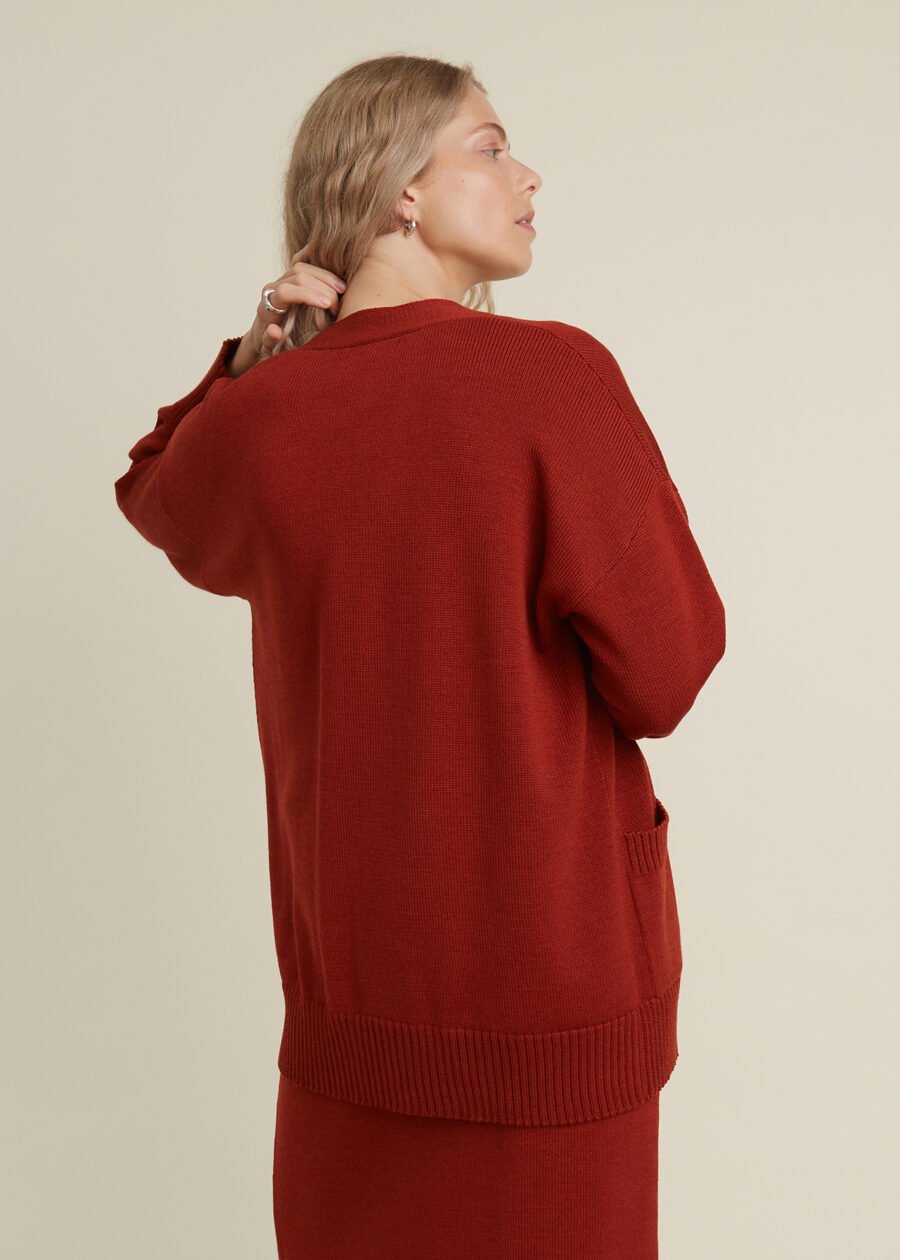 08.26622081 Button-Up Merino Wool Cardigan in Rust