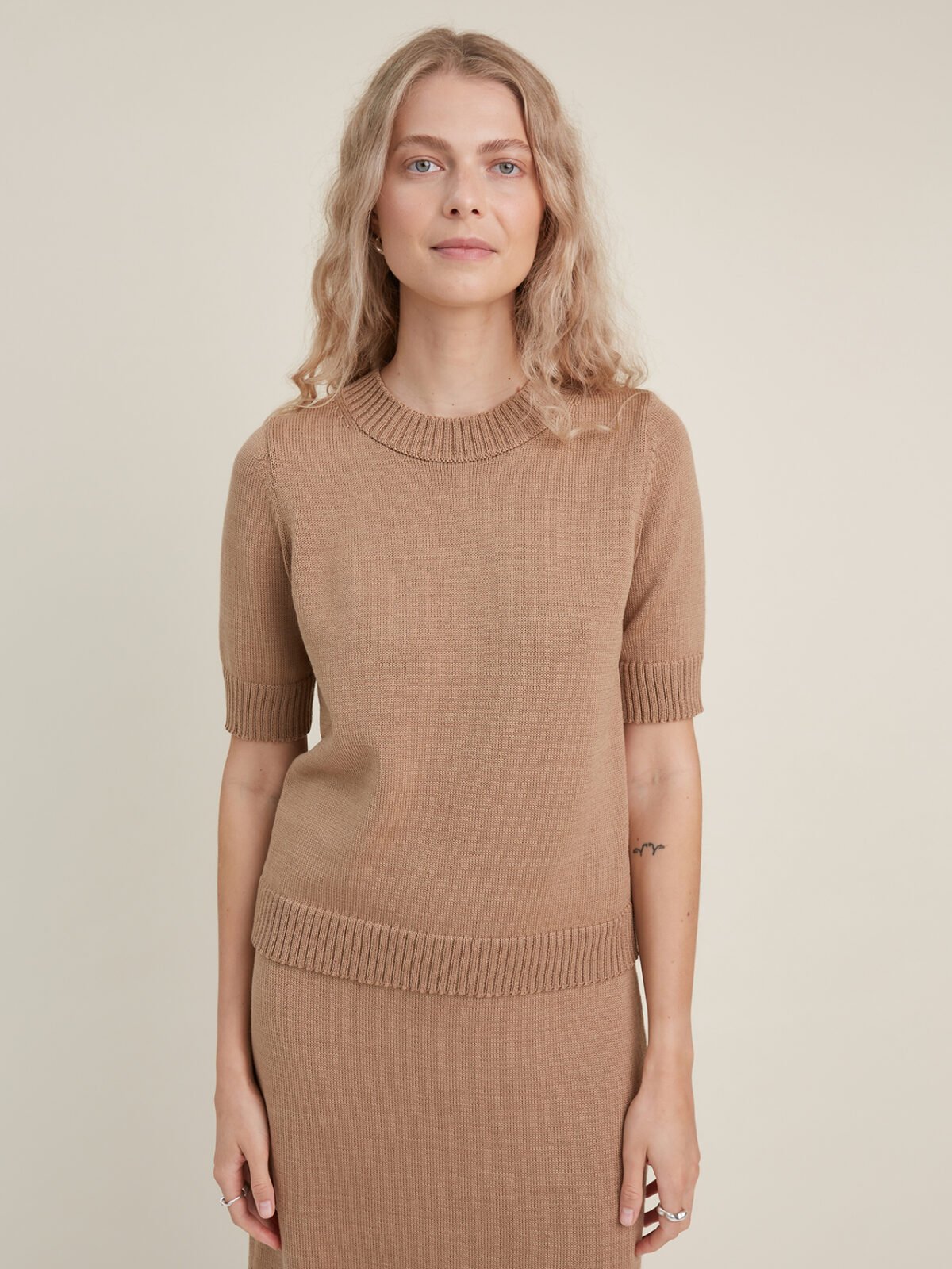 Timeless knitted merino wool short sleeve top