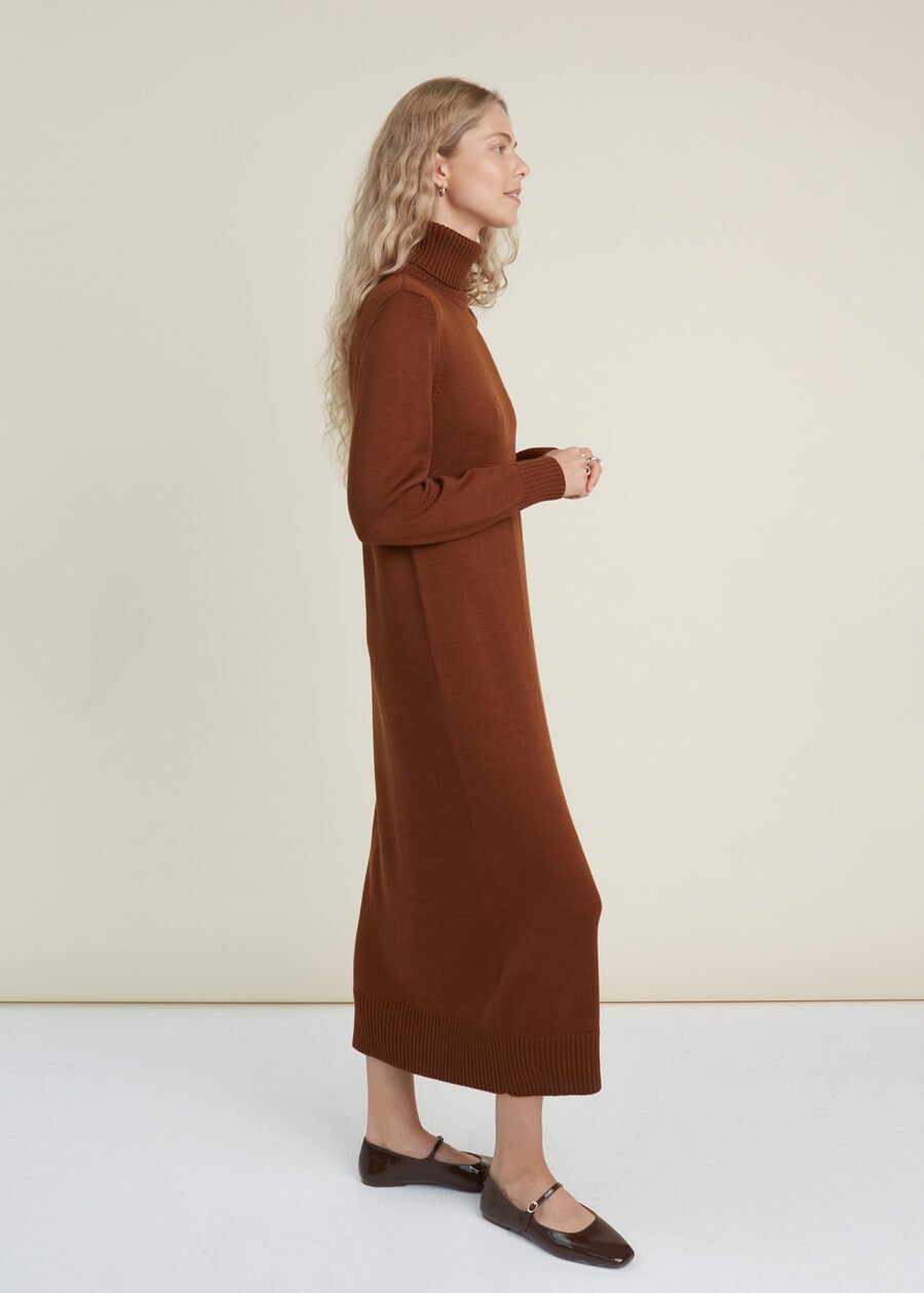 Midi length knitted merino wool dress