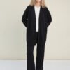 08.26622943 Black knitted merino wool cardigan with pockets