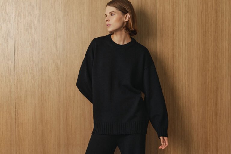 how to style an oversized sweater