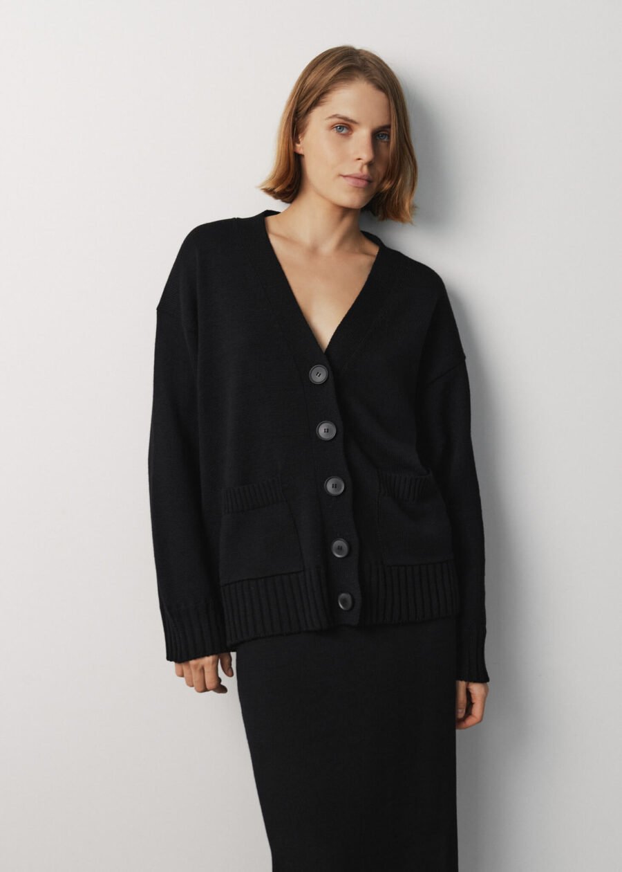 MONALA_16742 Merino Wool Button-Up Cardigan