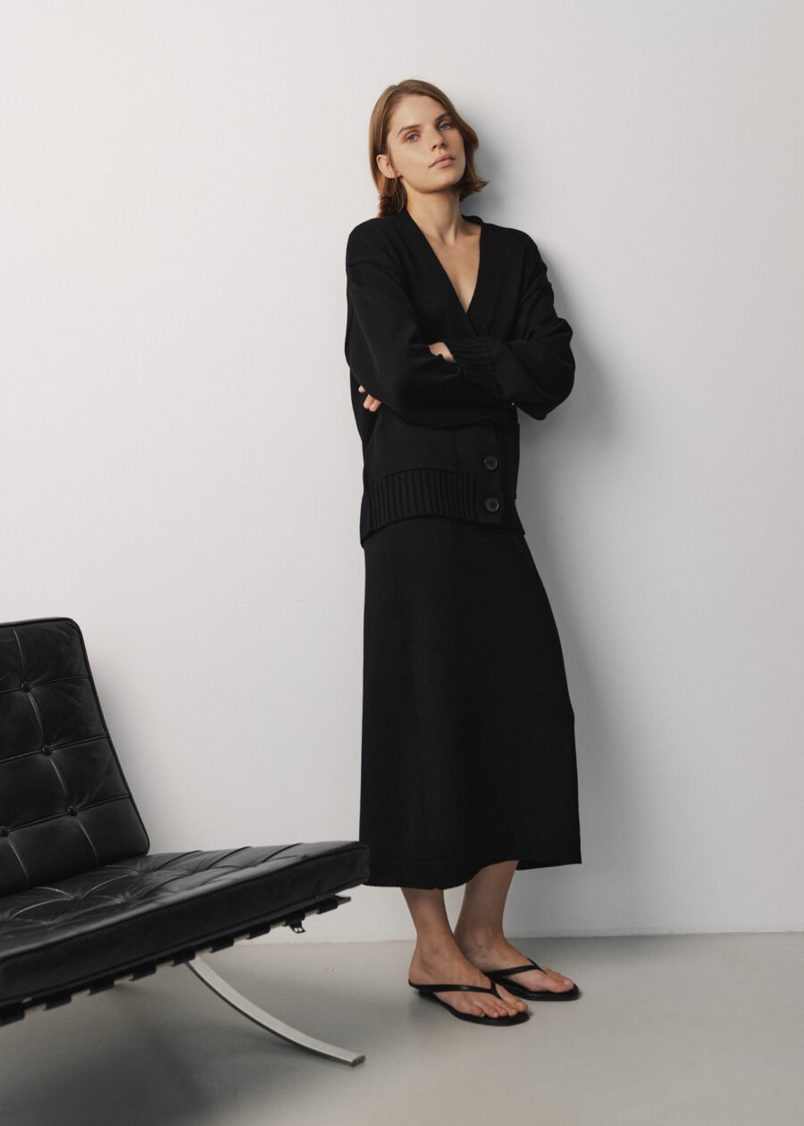 MONALA_16797 Merino Wool Knitted Midi Skirt