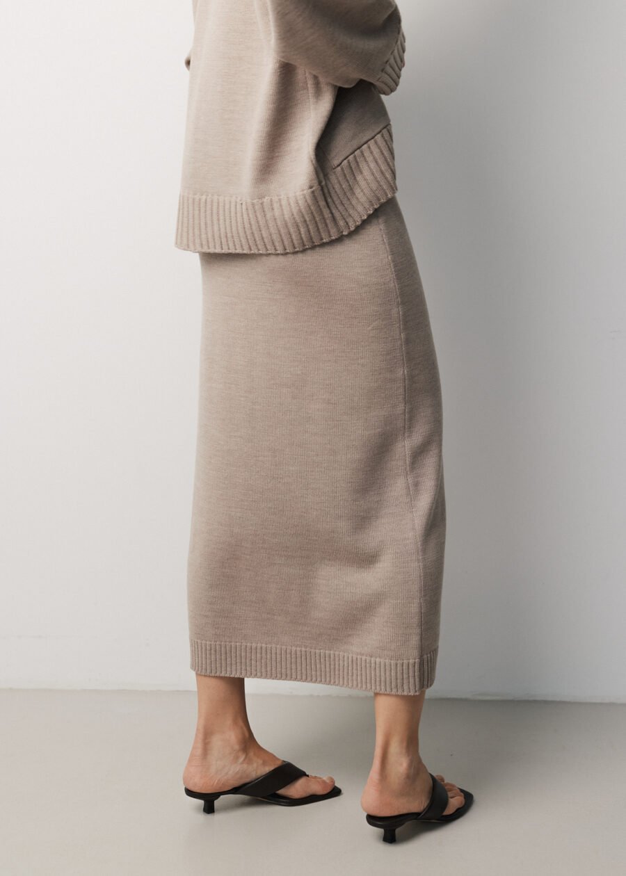 MONALA_17558 Merino Wool Knitted Midi Skirt